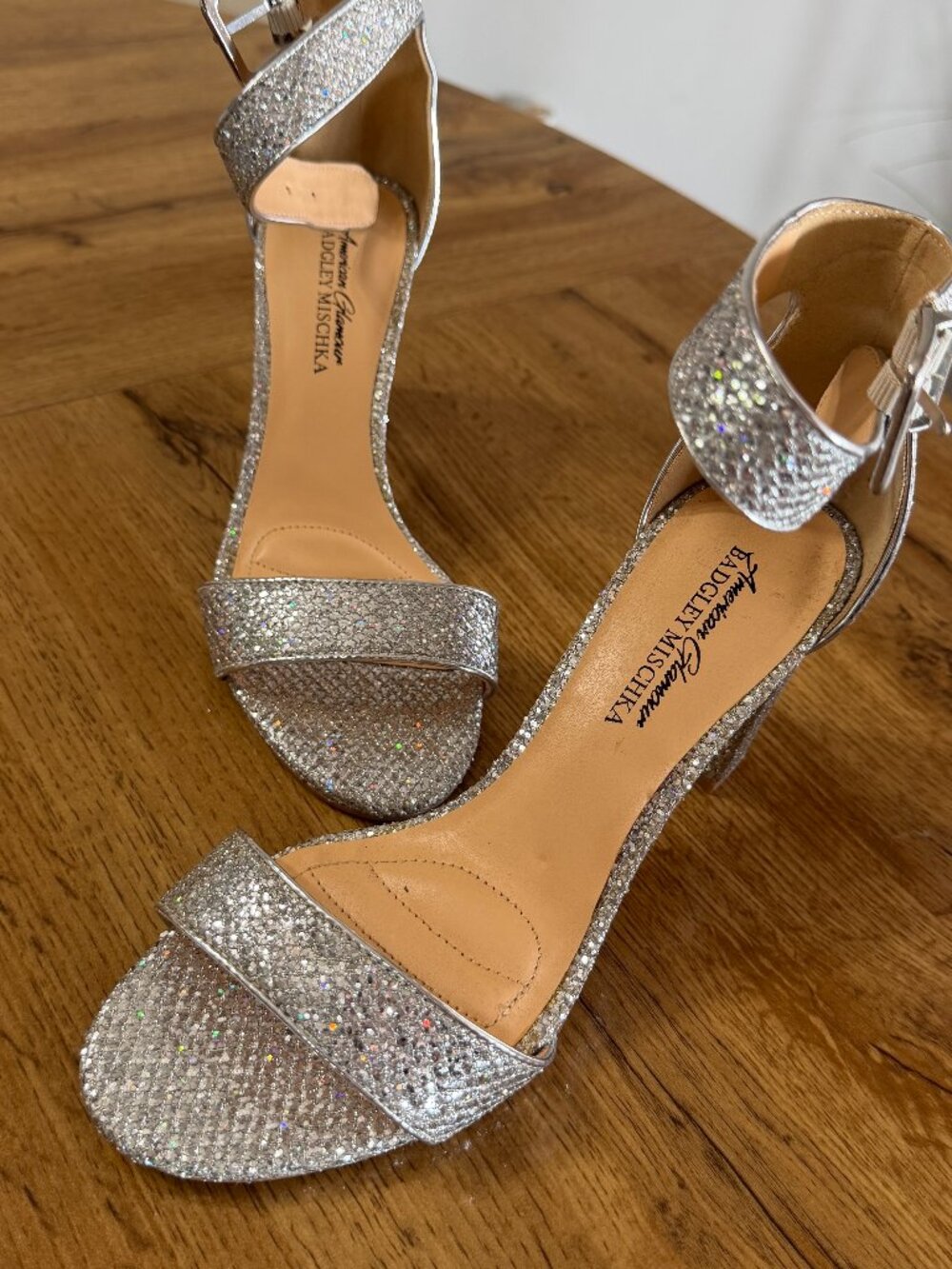 Badgley Mischka heels